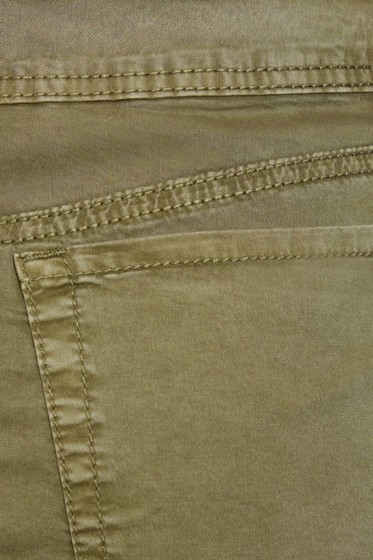 Minijupe-short plissée délavée