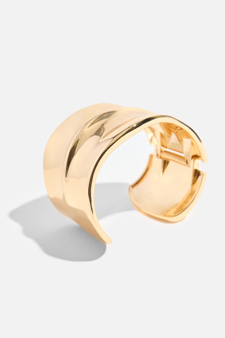 Waveline Cuff Bracelet Gold large