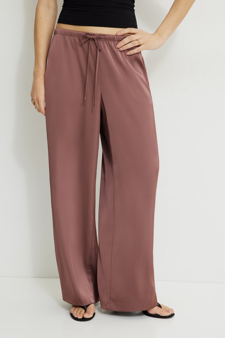 Leo Wide Leg Satin Pants Pink | Dynamite