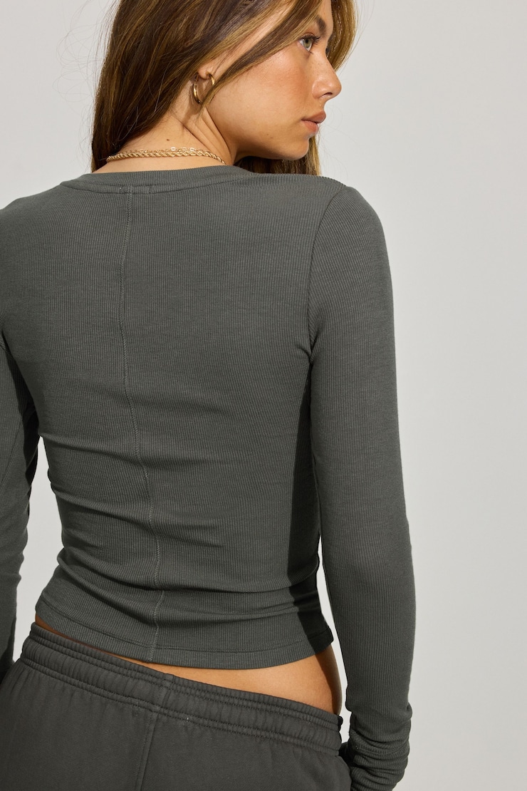 Billie Henley Long Sleeve Top Gray | Garage