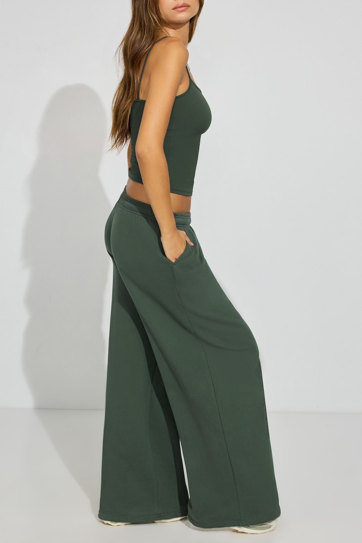 Sleek Scoop Cami Top, Urban Chic Green, large