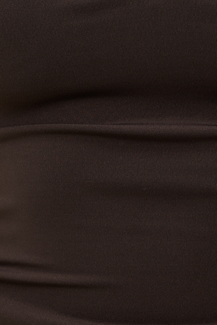 Camisole sculptante à bordure en dentelle