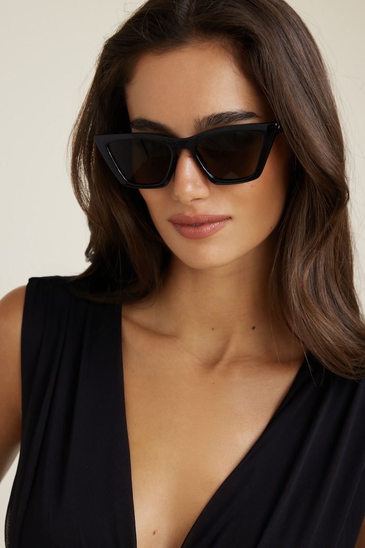 LE SPECS | Velodrome Cat Eye Sunglasses Black / Khaki large