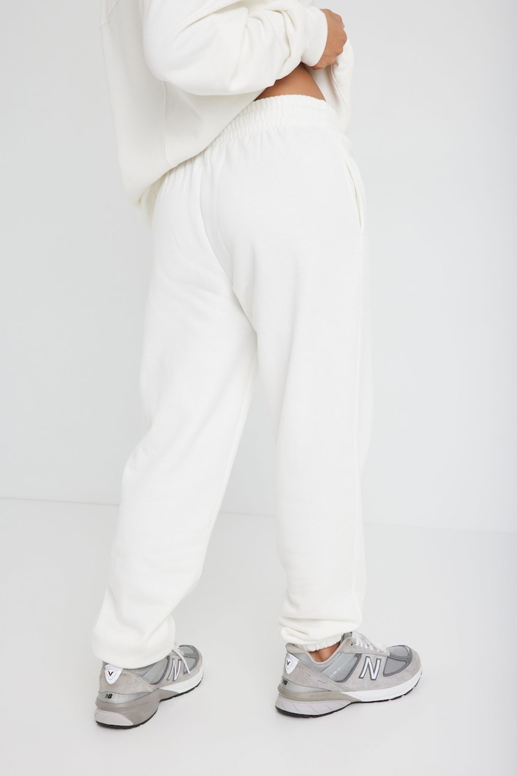 90s Jogger, Snow White, large