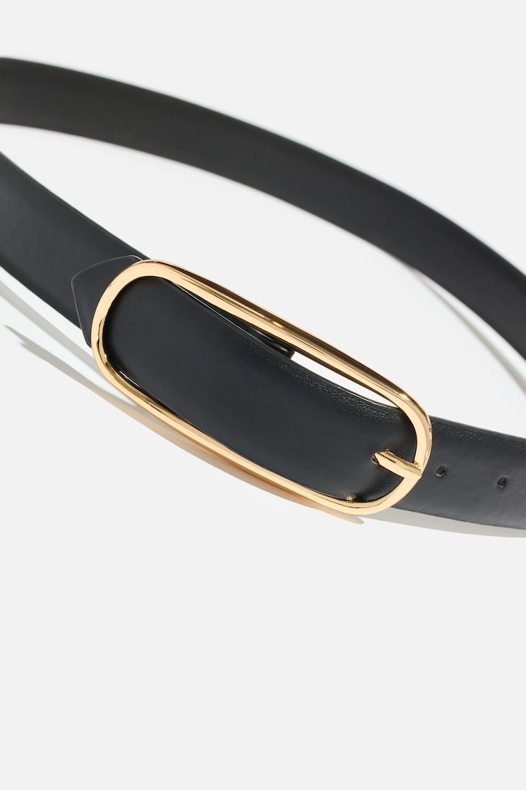 Oval Slim Faux Leather Belt Black / Gold large