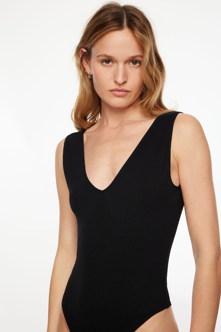 Seamless V-Neck Bodysuit Jet Black large